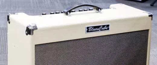 Roland - Blues Cube Artist - 80W Guitar Amplifier 2